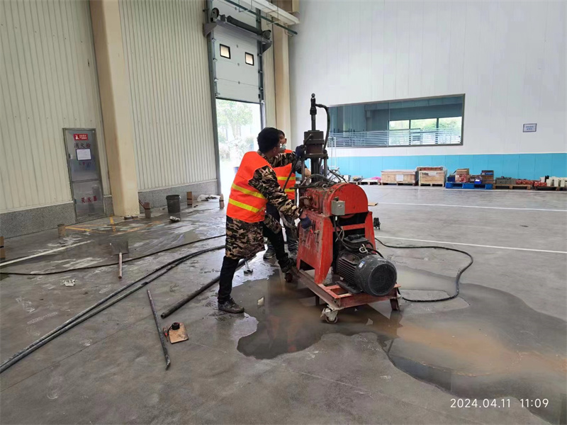 金沙厂房地面下沉塌陷注浆加固施工